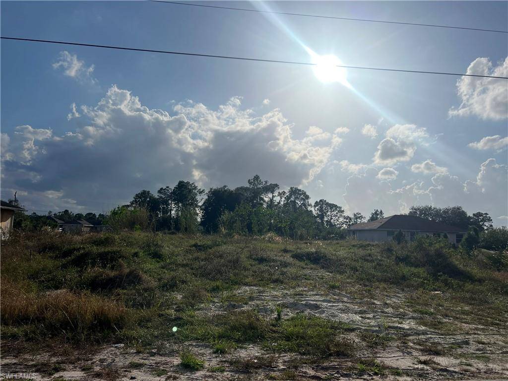 Lehigh Acres, FL 33973,4735 24th ST SW