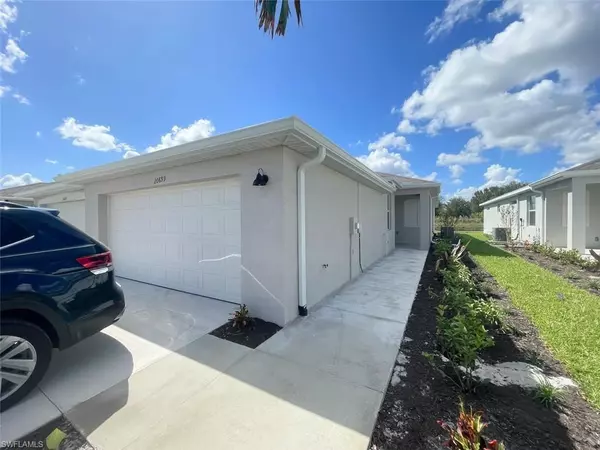 Lehigh Acres, FL 33936,20699 HAZELNUT CT