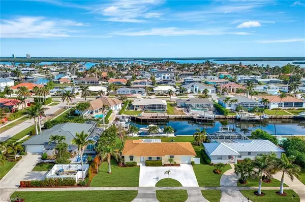 Marco Island, FL 34145,787 Apple CT