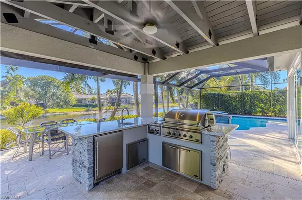 Naples, FL 34110,319 Saddlebrook LN