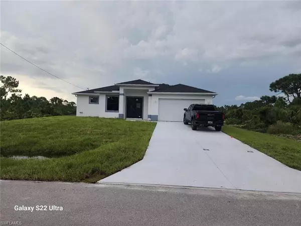 651 Knapp ST, Lehigh Acres, FL 33974