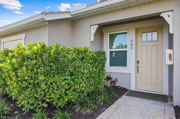 Naples, FL 34112,4687 Arboretum CIR #203