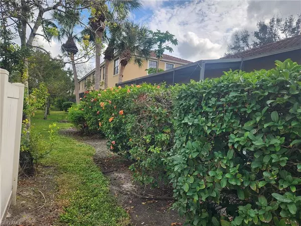 Naples, FL 34120,7542 Bristol CIR