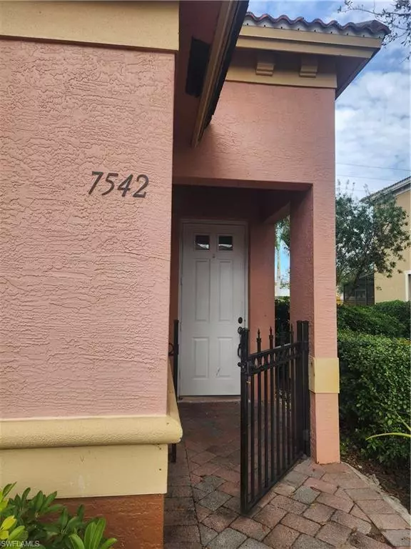 Naples, FL 34120,7542 Bristol CIR