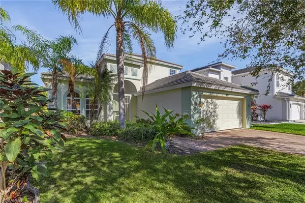 8318 Laurel Lakes WAY, Naples, FL 34119