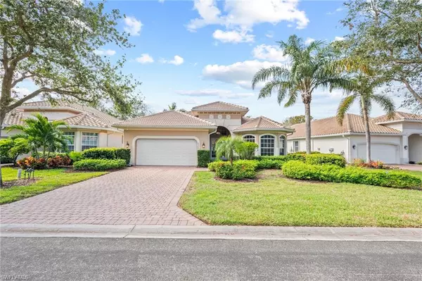 6789 Bent Grass DR, Naples, FL 34113