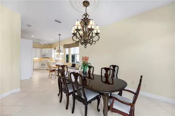 Naples, FL 34110,6132 Highwood Park LN