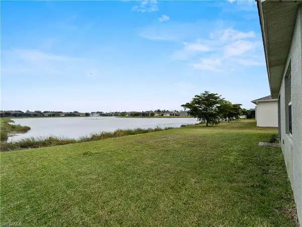 Cape Coral, FL 33909,3132 Amadora CIR