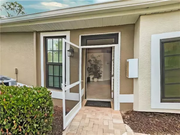 Naples, FL 34104,7805 Woodbrook CIR #1