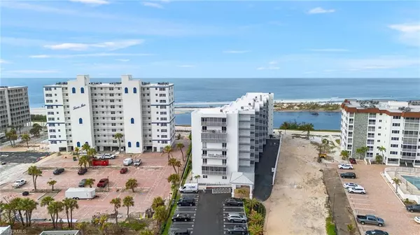 Fort Myers Beach, FL 33931,7000 Estero BLVD #100