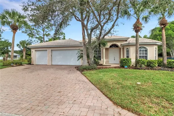 3797 Hudson CT, Naples, FL 34116