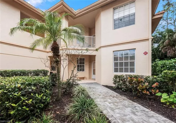 Naples, FL 34114,3964 Bishopwood CT E #1-106