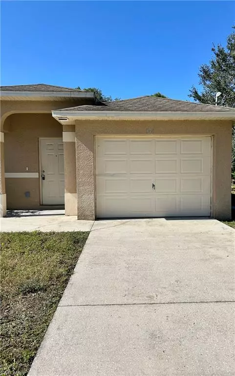 346 Bell BLVD S, Lehigh Acres, FL 33974