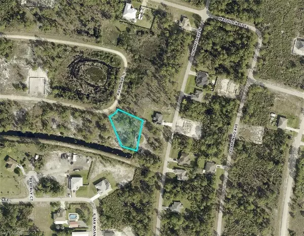 Lehigh Acres, FL 33974,940 Winters AVE S