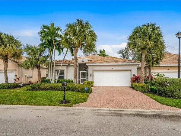 Naples, FL 34104,251 GLEN EAGLE CIR