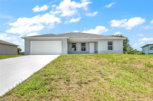 8034 Grove CT, Labelle, FL 33935