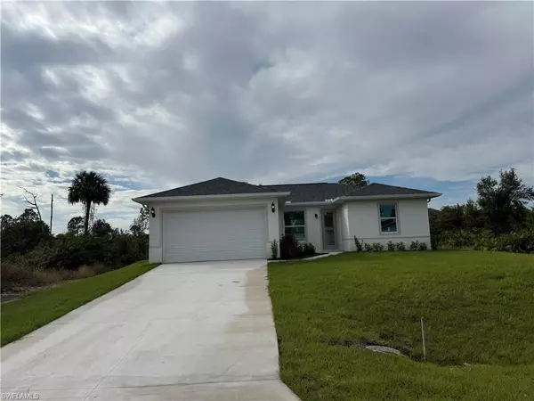 Lehigh Acres, FL 33974,412 Wickham AVE S