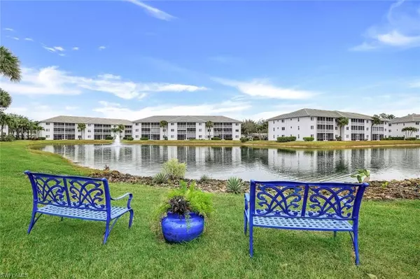 7842 Regal Heron CIR #204, Naples, FL 34104