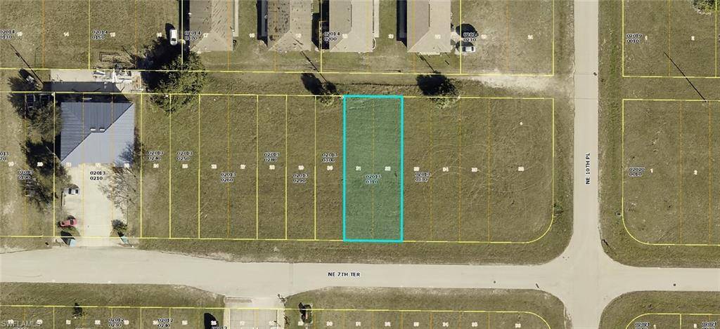 1061 NE 7th TER, Cape Coral, FL 33909