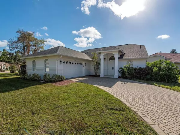 Naples, FL 34112,5192 Lochwood CT