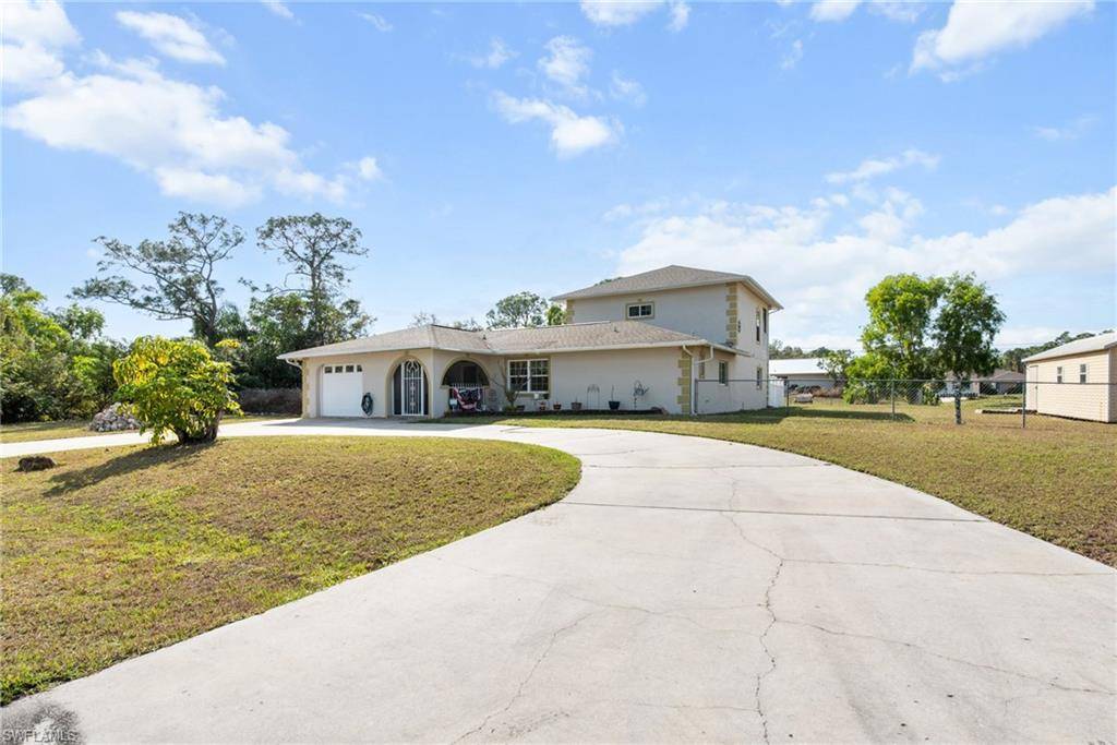 201 Ivan AVE N, Lehigh Acres, FL 33971