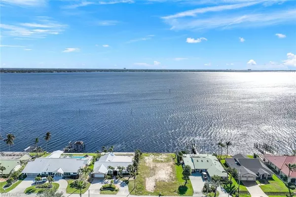 Cape Coral, FL 33904,2330 SE 28th ST