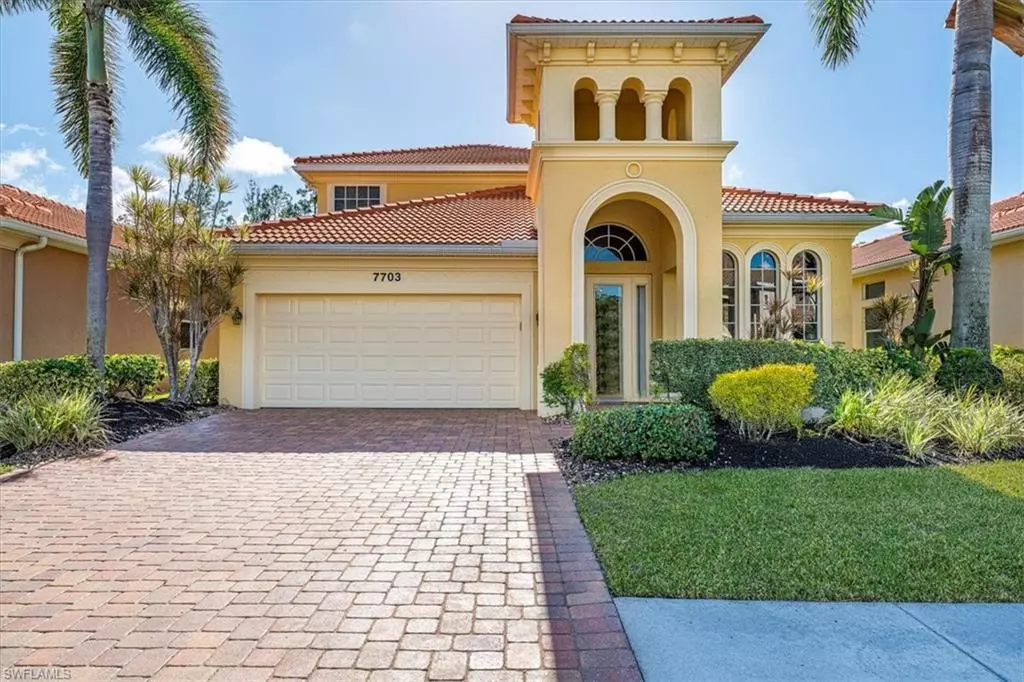 Naples, FL 34112,7703 Martino CIR