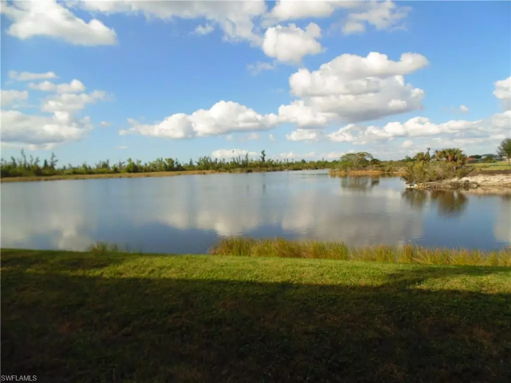 Cape Coral, FL 33901,2615 Somerville LOOP #303