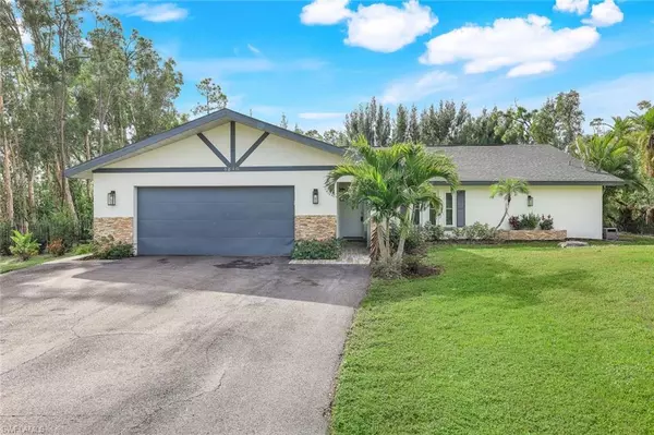 6840 Briarcliff RD, Fort Myers, FL 33912