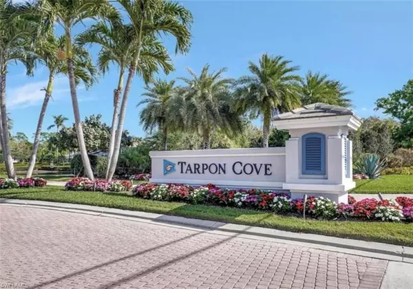 Naples, FL 34110,817 Carrick Bend CIR #102