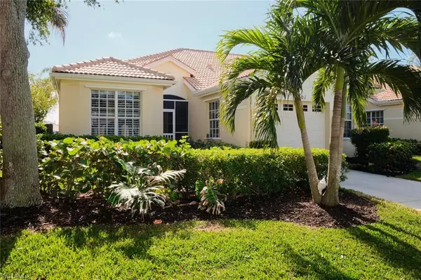 8801 E Bay CIR, Fort Myers, FL 33908