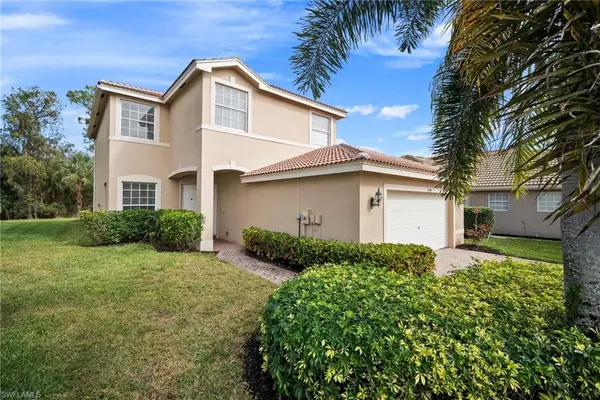 1384 Areca CV, Naples, FL 34119