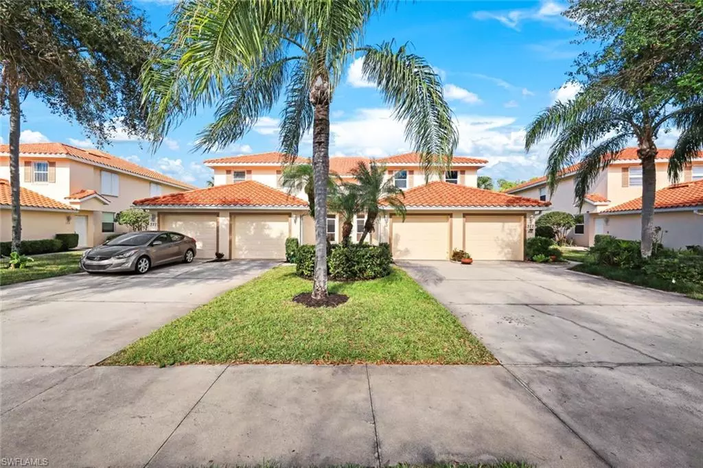 Naples, FL 34104,377 Robin Hood CIR #102