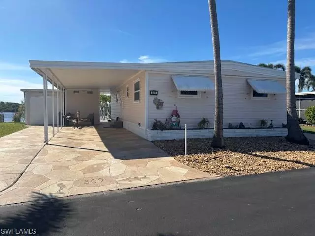 Fort Myers, FL 33905,309 Shoreland DR