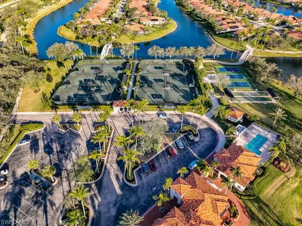 Naples, FL 34109,4661 Rio Poco CT