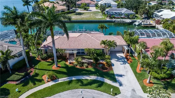 Marco Island, FL 34145,971 Abaco CT