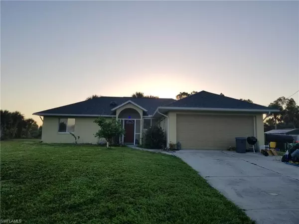 470 22nd ST NE, Naples, FL 34120