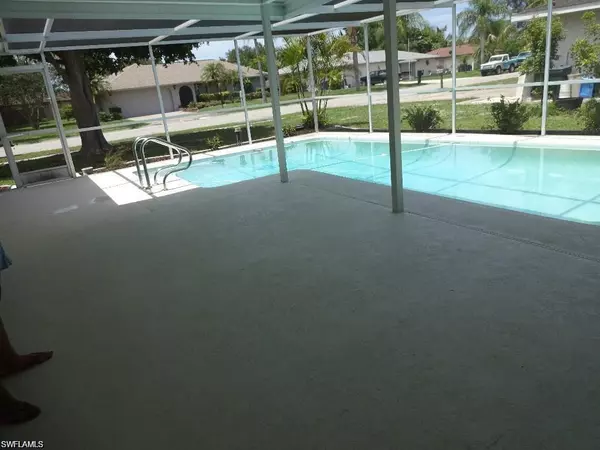 Fort Myers, FL 33919,6909 Sedgewick CT