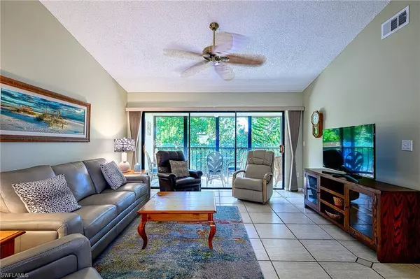 Naples, FL 34113,248 Pebble Beach CIR #G203