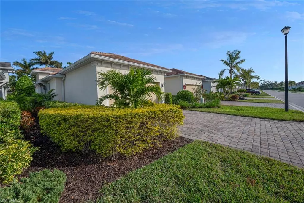 Estero, FL 33928,10709 Manatee Key LN