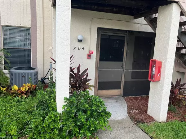 9380 Lennex LN #704, Fort Myers, FL 33919