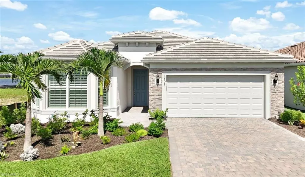 North Fort Myers, FL 33917,17563 Winding Oak LN