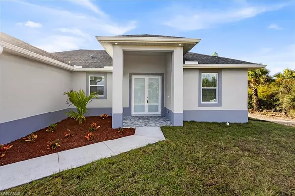 1204 W 15th ST, Lehigh Acres, FL 33972