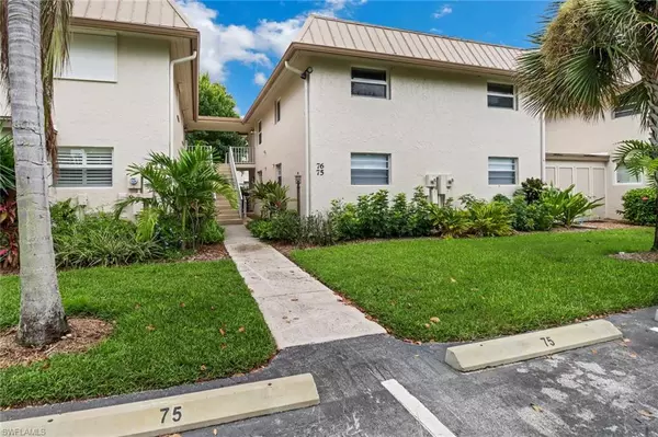 1549 Sandpiper ST #76, Naples, FL 34102