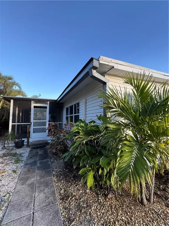 12781 Spencer ST, Fort Myers, FL 33908