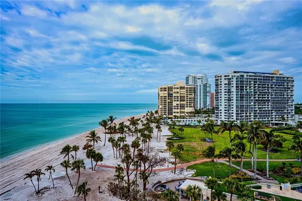 Naples, FL 34103,4005 Gulf Shore BLVD N #805