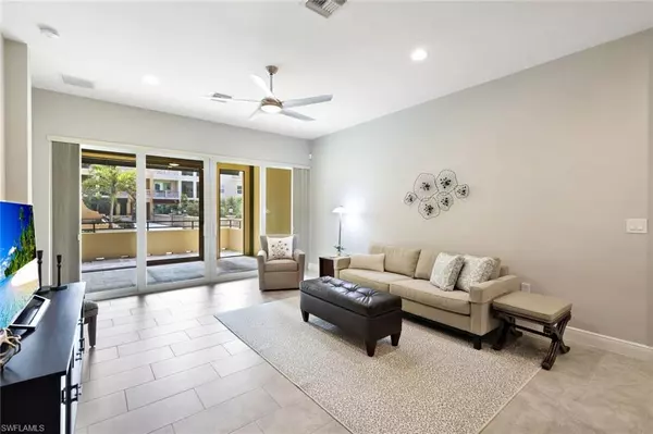 Estero, FL 33928,21490 Strada Nuova CIR #205