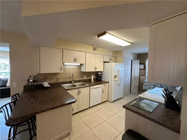 Bonita Springs, FL 34134,28760 Bermuda Bay WAY #105