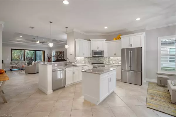 Naples, FL 34113,6589 Roma WAY