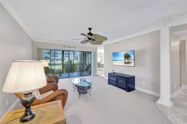 Marco Island, FL 34145,881 Panama CT #201